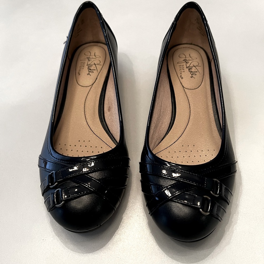 Dark navy Lifestride Wedges